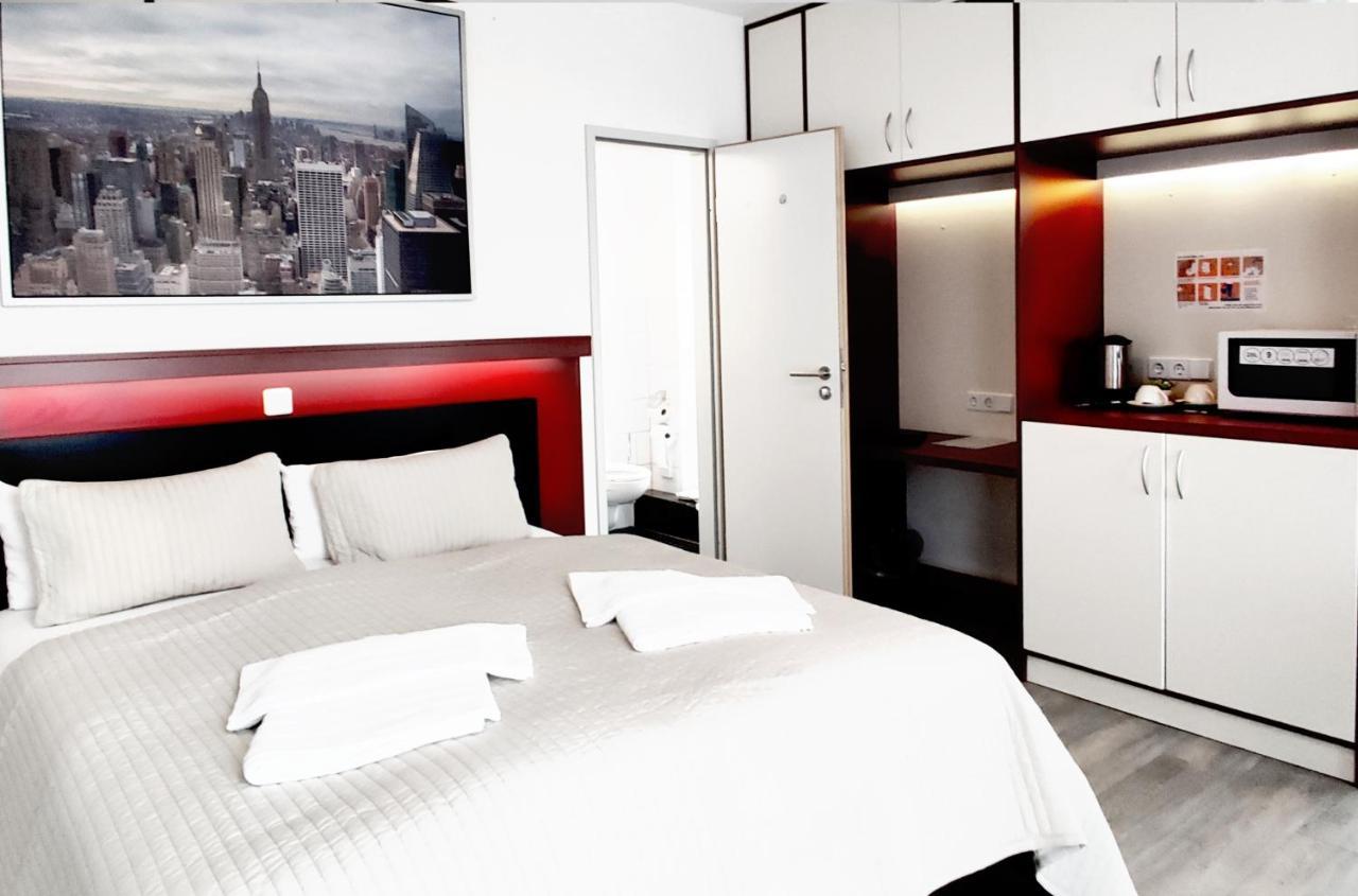 6 Rooms Apartments Berlim Exterior foto